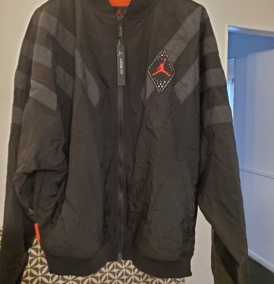 jordan windbreaker suit